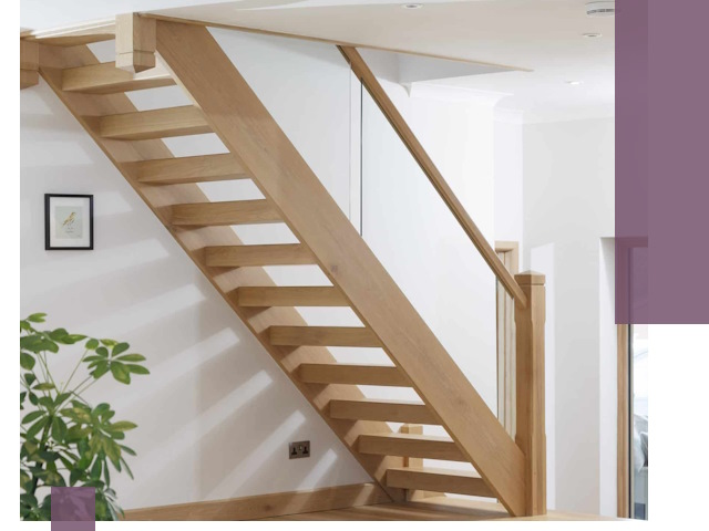 Изготовление деревянных лестниц под ключ в Краснотурьинске для дома