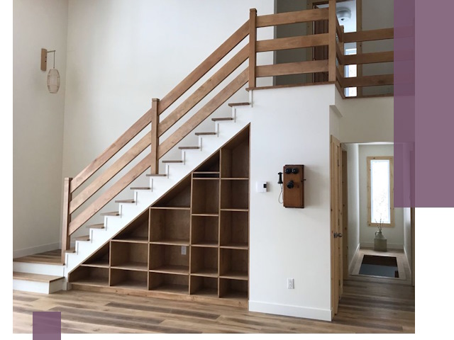 Монтаж деревянных лестниц под ключ в Краснотурьинске, качественно и быстро