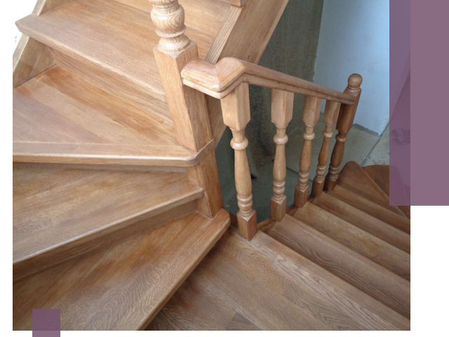 Дубовые лестницы под ключ в Краснотурьинске: изготовление и монтаж