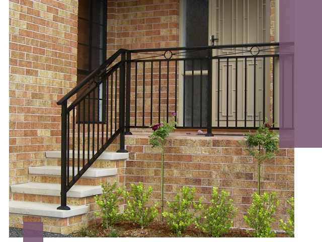 Уличные перила из металла под ключ в Краснотурьинске