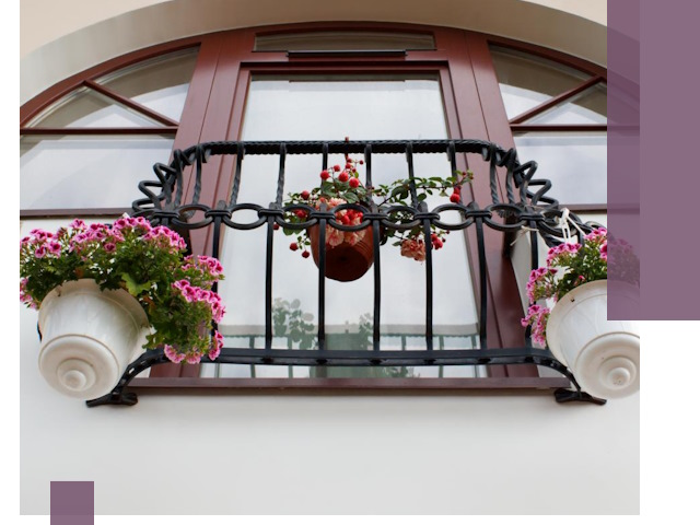 Изготовление и монтаж французских балконов в Краснотурьинске