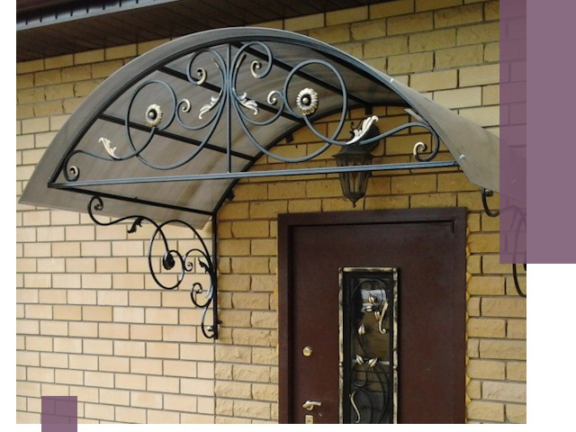 Изготовление козырьков из металла под ключ в Краснотурьинске