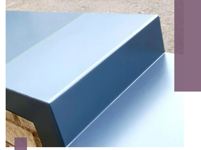 Крышки на парапет в Краснотурьинске: изготовление и монтаж под ключ